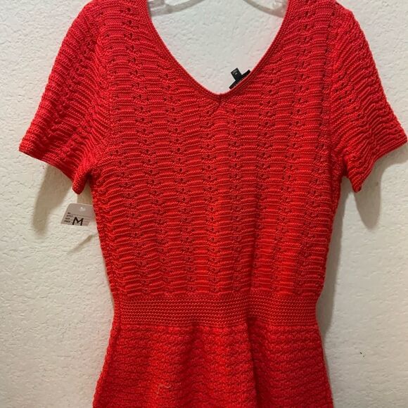TALBOTS  DOUBLE-V CROCHET PEPLUM SWEATER red Short Sleeve Size M - Picture 7 of 10